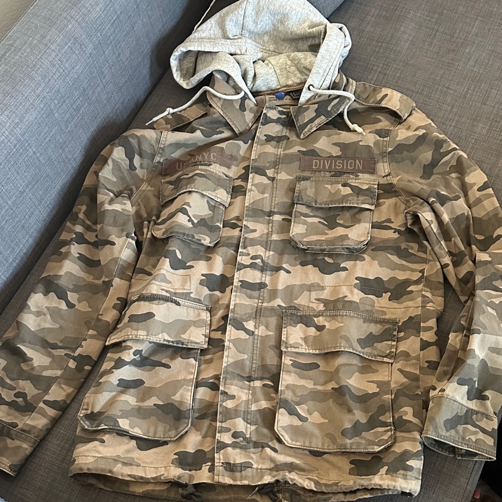 Divided Camouflage Field Jacket with Hood